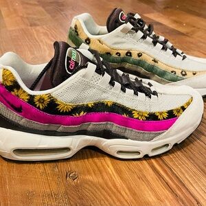 Nike Women’s Air Max 95 Premium Daisy Chain Pony Hair Sneakers